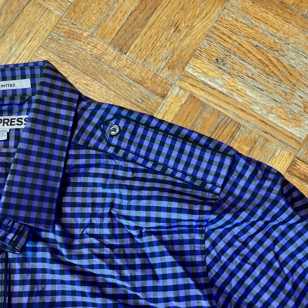 Express Fitted Button Down - image 6